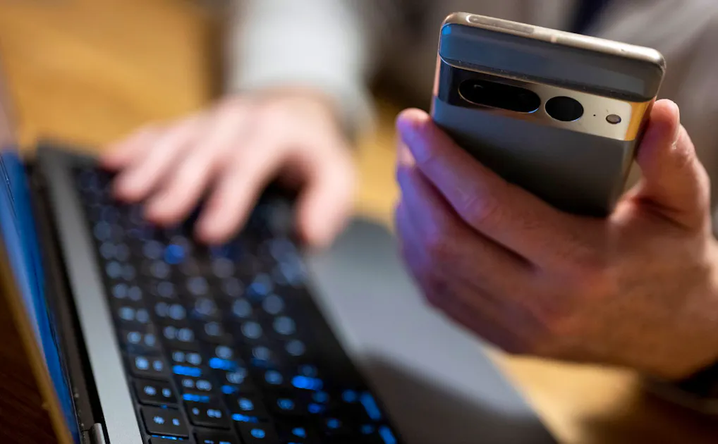 A perfidious scam costs victims half a million francs