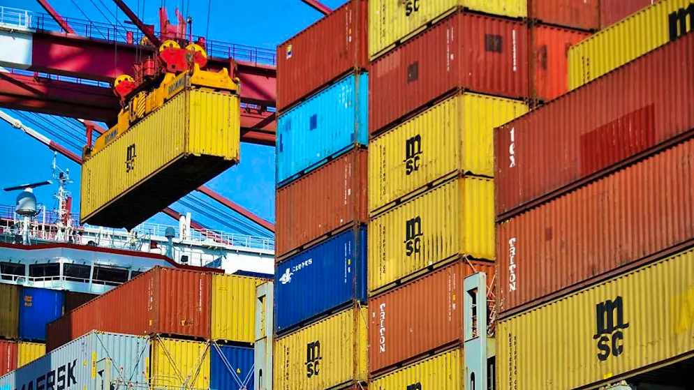 The tariff dispute with the USA is increasingly reaching the end consumer. In Hong Kong, the postal service is now drawing the consequences of Donald Trump's trade policy. (archive image)