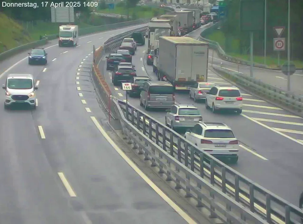 Traffic jam in front of the Gotthard at Wassen.