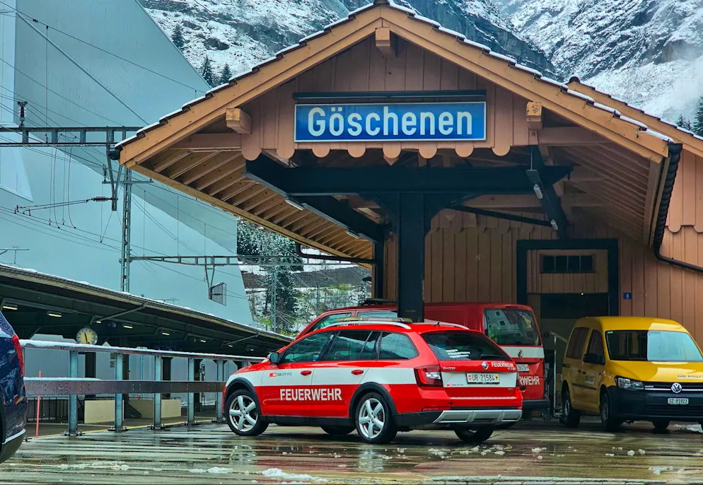According to the SBB, a fire broke out in the old Gotthard tunnel.