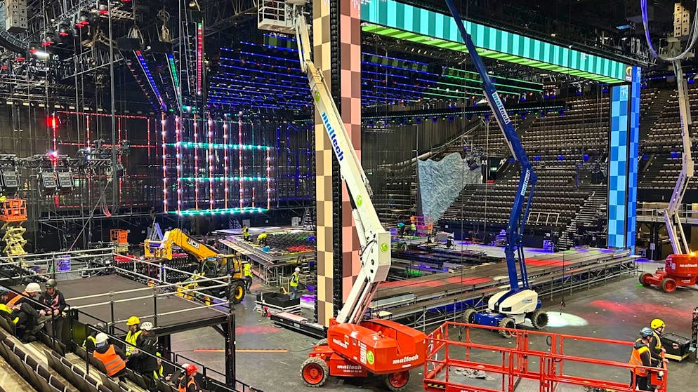 Stage construction ESC 2025. 