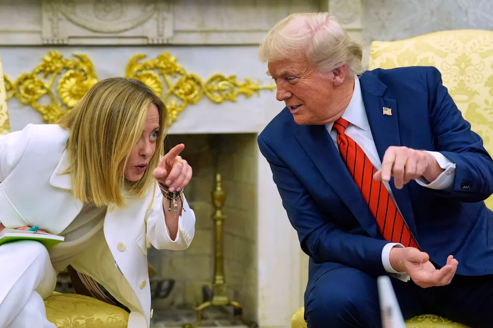 Einst verstanden sie sich noch prächtig, heute haben sich Trump und Meloni voneinander distanziert (Archivbild).