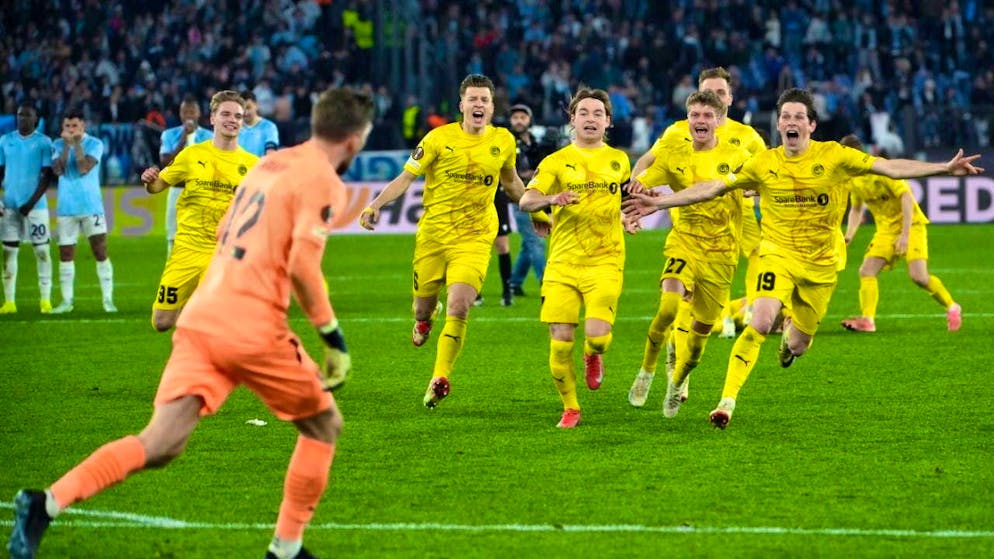 The Bodö/Glimt players are delighted to have reached the Europa League semi-finals in historic fashion