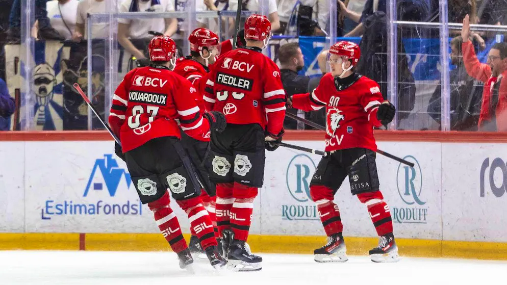 Lausanne celebrates its first win in the final series.