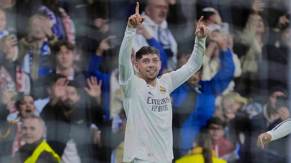Federico Valverde celebrates after his goal in stoppage time