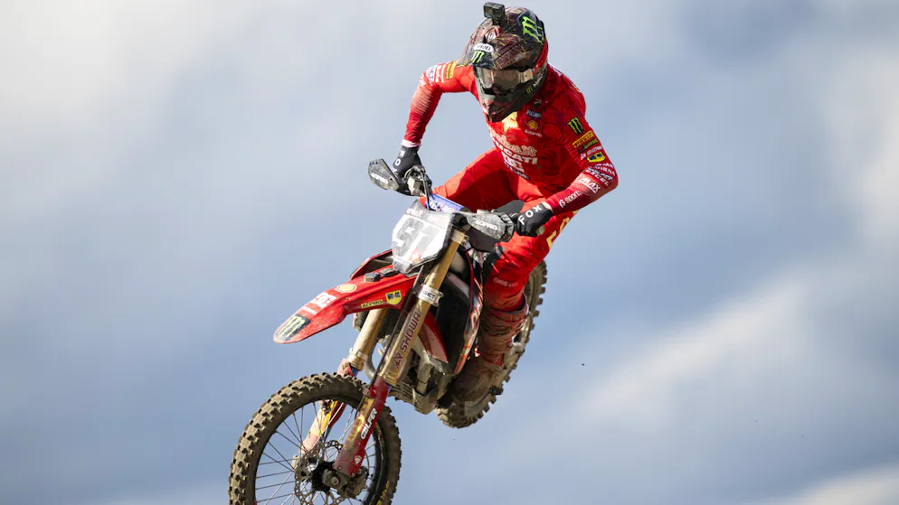 Jeremy Seewer a réalisé une première réjouissante dans le championnat du monde de motocross.
