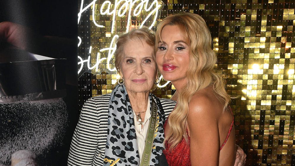 Truffa e depressione. Valeria Marini svela i dettagli sulla frattura con la madre 87enne