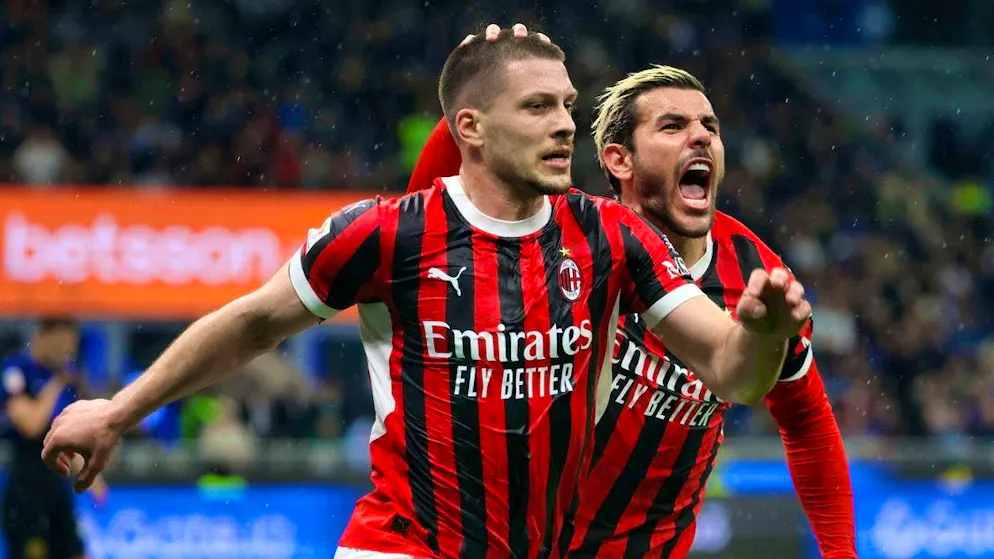 Luka Jovic (left) shoots down Inter with a brace.