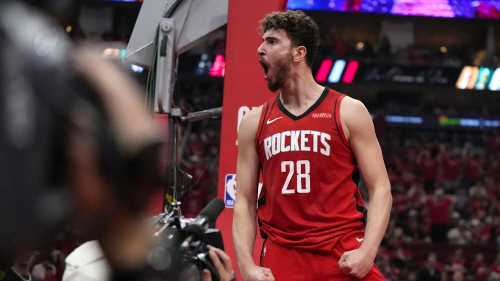 Alperen Sengun (28) et les Rockets ont égalisé à 1-1 face aux Warriors.