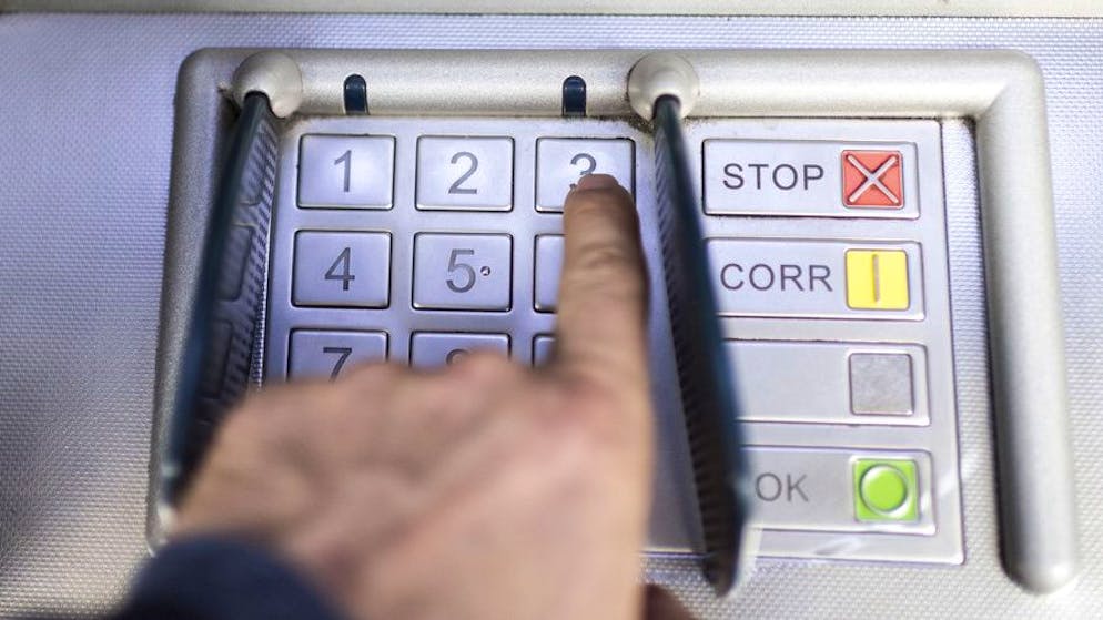 Einfach zu merken, aber gefährlich. Dieser vierstellige Code knackt Millionen Konten – auch deines?