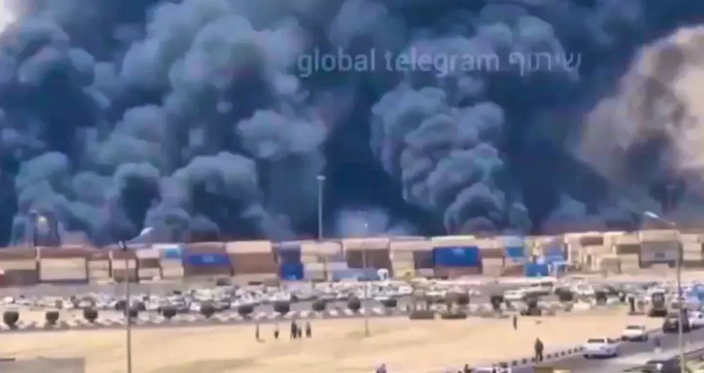 Huge clouds of smoke over the port of Bandar Abbas.