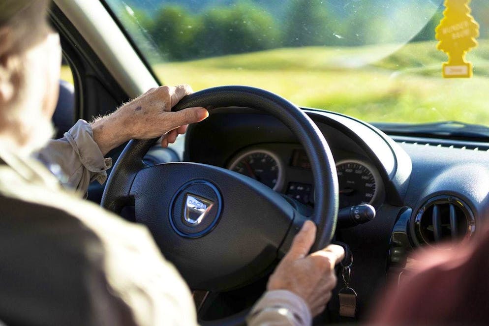 A man is said to have lured children. (symbolic picture)