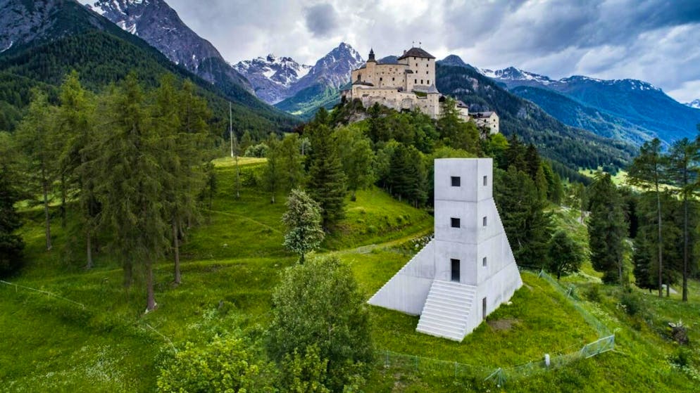 La casa per vedere il tramonto di Not Vital a Tarasp, in Bassa Engadina.