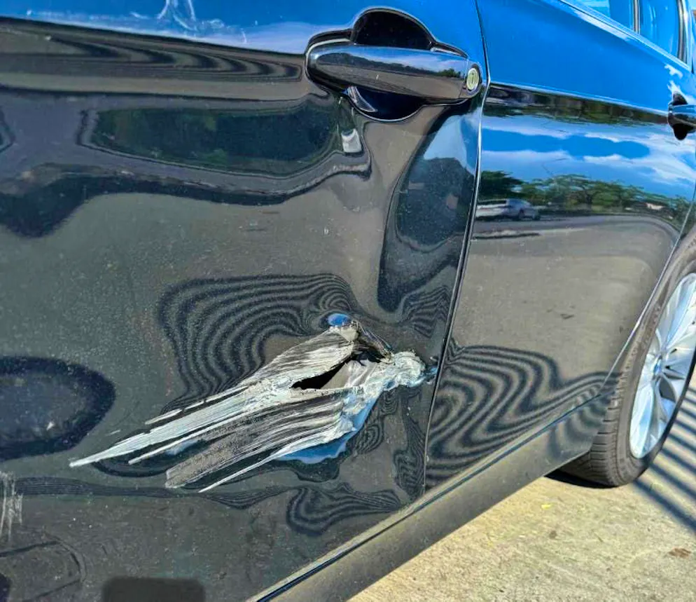 The door of the car has to be replaced.