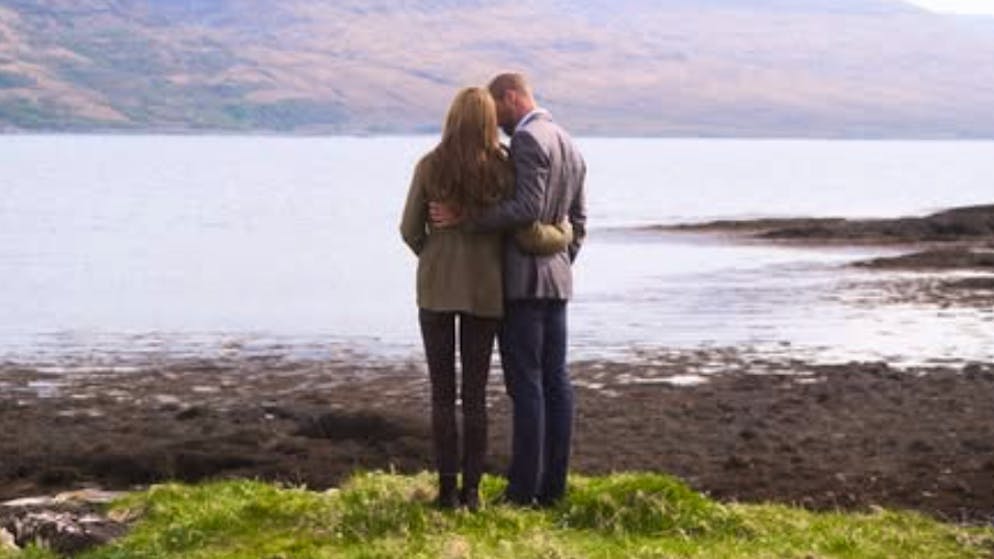 «Che bello tornare a Mull». Kate e William incantano con una splendida foto dalla Scozia