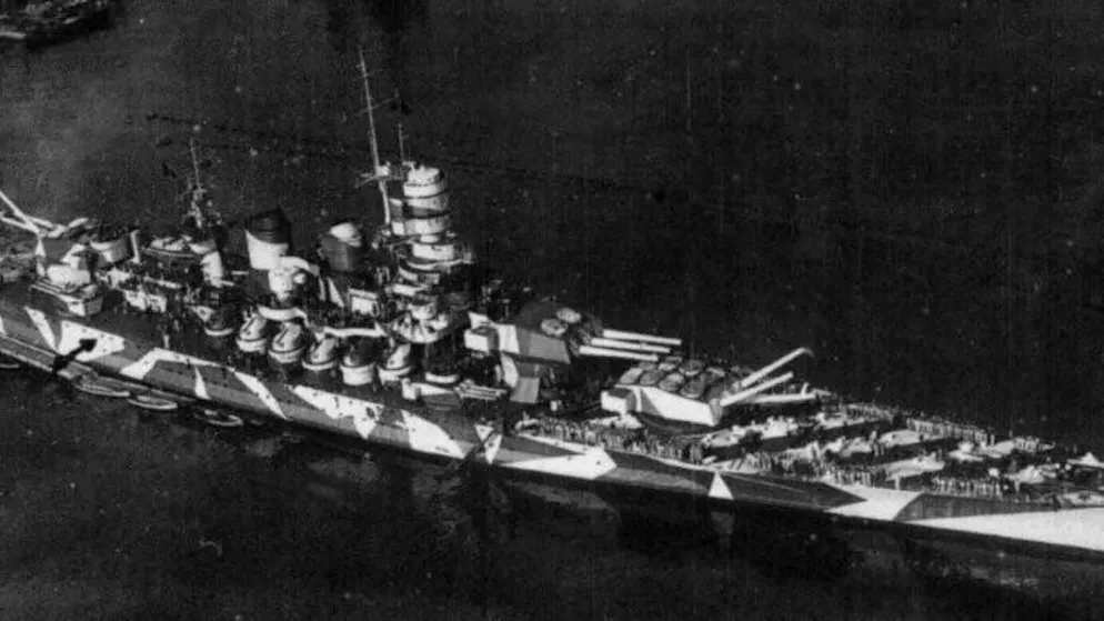 La nave da guerra italiana fu vittima di bombe radiocomandate tedesche.
