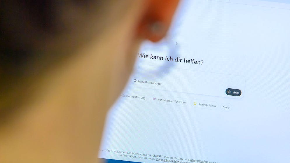 Digitale Nähe, echtes Risiko. Junge Schweizer vertrauen ChatGPT ihre Ängste an – Expert*innen sehen Gefahr
