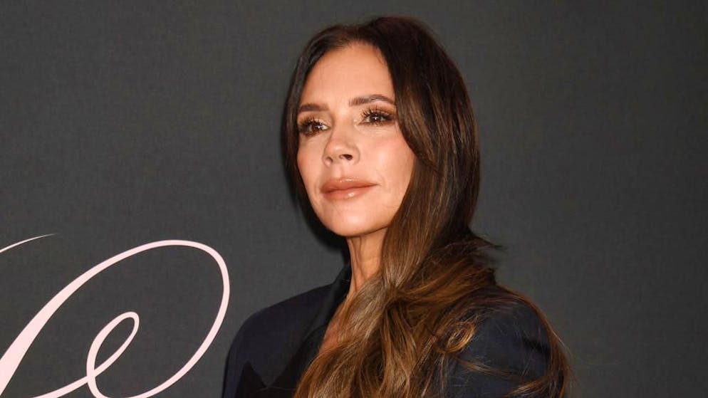 Per colpa di chi?. Victoria Beckham «sta vivendo il suo peggior incubo» dopo la rottura con il figlio
