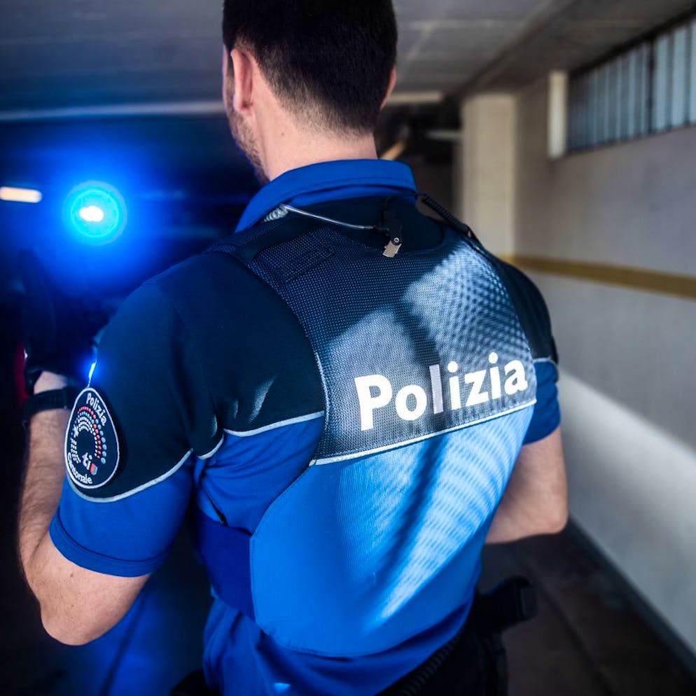 L'indagine continua. Doppio decesso a Gnosca, si profila la tesi del femminicidio-suicidio