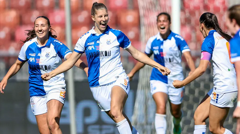 First leg of the final. Géraldine Ess scores in the 90th minute to give GC victory against YB