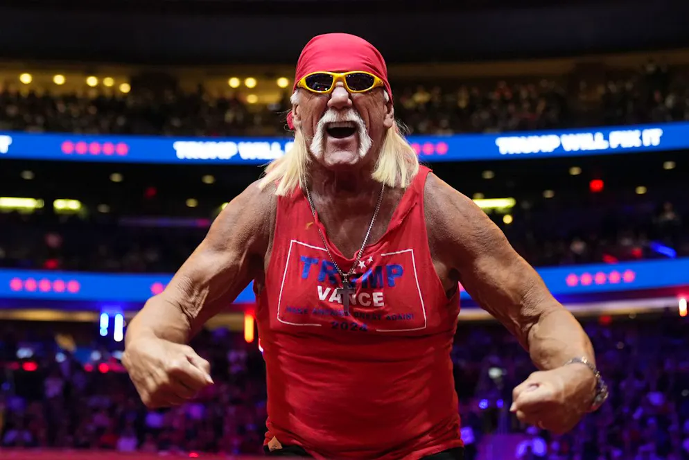 Lutto: è morto Hulk Hogan, la leggenda del wrestling. La leggenda del wrestling Hulk Hogan è morto all'età di 71 anni per arresto cardiaco.