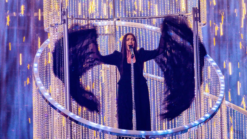 Zwischenfall am ESC. Farbattacke auf israelische Sängerin nur knapp verhindert