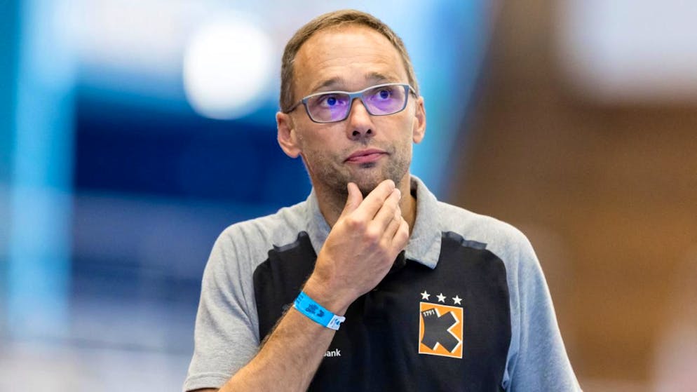 Auf Kadetten Schaffhausens Trainer Hrvoje Horvat lastet ein grosser Druck
