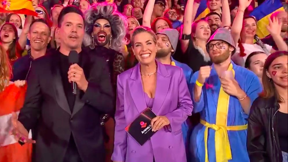 Sah für die BBC nach Céline Dion aus, war aber nur eine grosse Party: ESC im St. Jakobpark-Stadion 