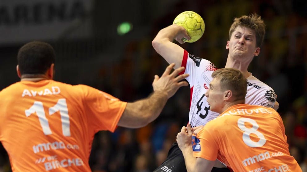 Die Kadetten Schaffhausen werden zum Auftakt des Playoff-Finals vom BSV Bern stark gefordert