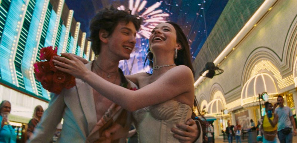 Mark Eydelshteyn and Mikey Madison in "Anora".