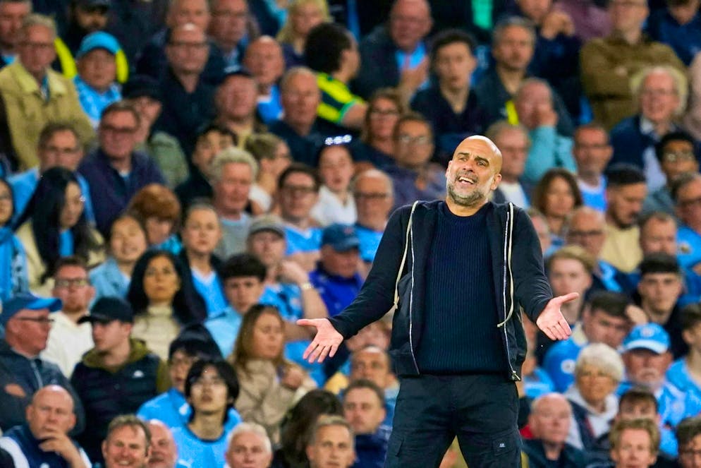 Pep Guardiola sta facendo scalpore con le sue dichiarazioni sul suo futuro al Manchester City.