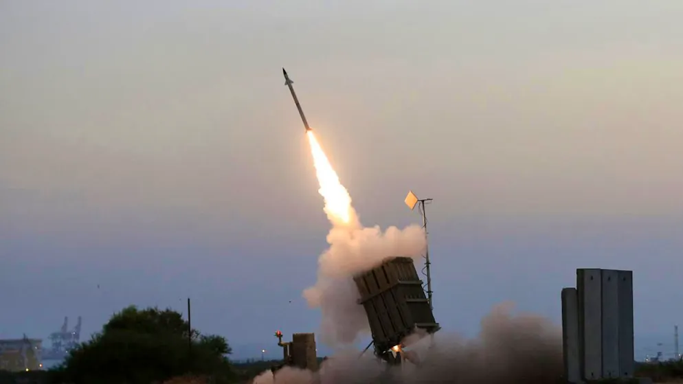 Stati Uniti. Trump annuncia l'avvio dei lavori per lo scudo anti-missile Golden Dome