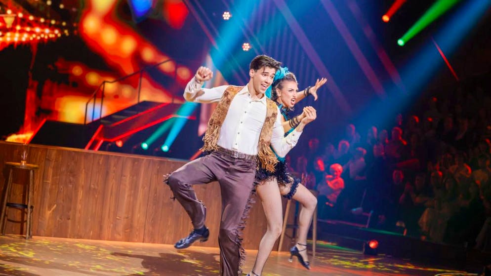 Jury not convinced. Diego Pooth wins RTL dance show 