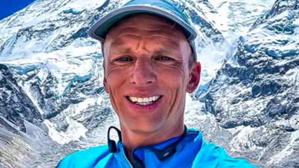 Rekordversuch gescheitert. Schweizer Extrembergsteiger Karl Egloff bricht Everest-Aufstieg ab