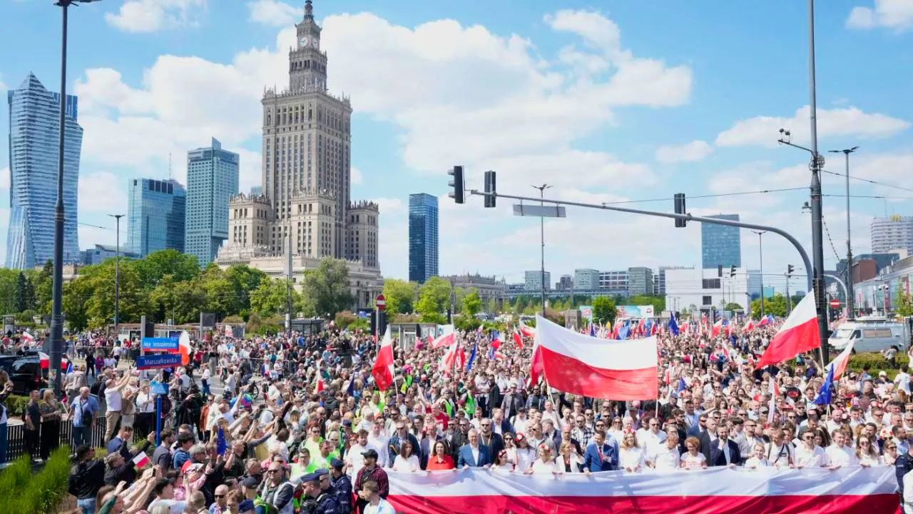 Politics. Parties mobilize ahead of presidential election in Poland