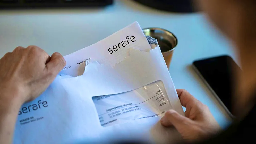 Since 2019, all Swiss households have been obliged to pay a fee of CHF 335, regardless of whether they own a receiver.