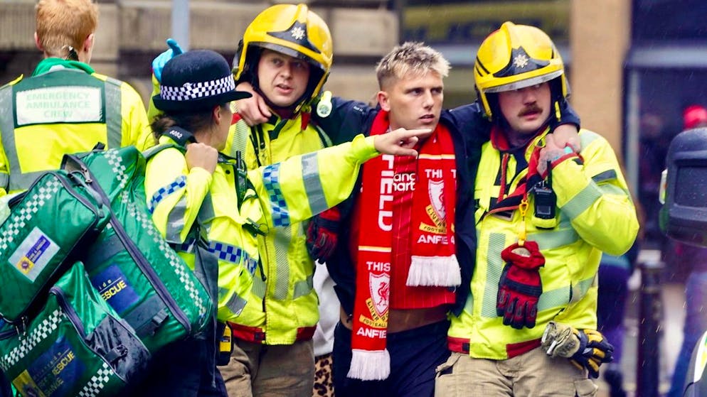Drame à la parade des Reds. Les fans de Liverpool sous le choc: «Terrible que ça se termine ainsi»