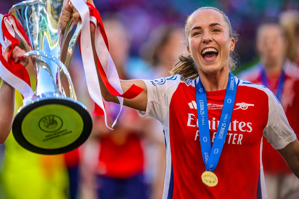 Triumph in the Champions League: National team star Lia Wälti: "My hunger  is not yet satisfied" | blue News