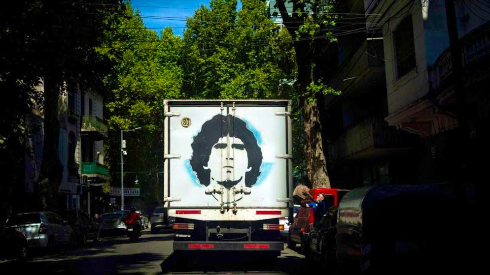 Football legend Diego Maradona died of a heart attack at the age of 60. (archive picture)