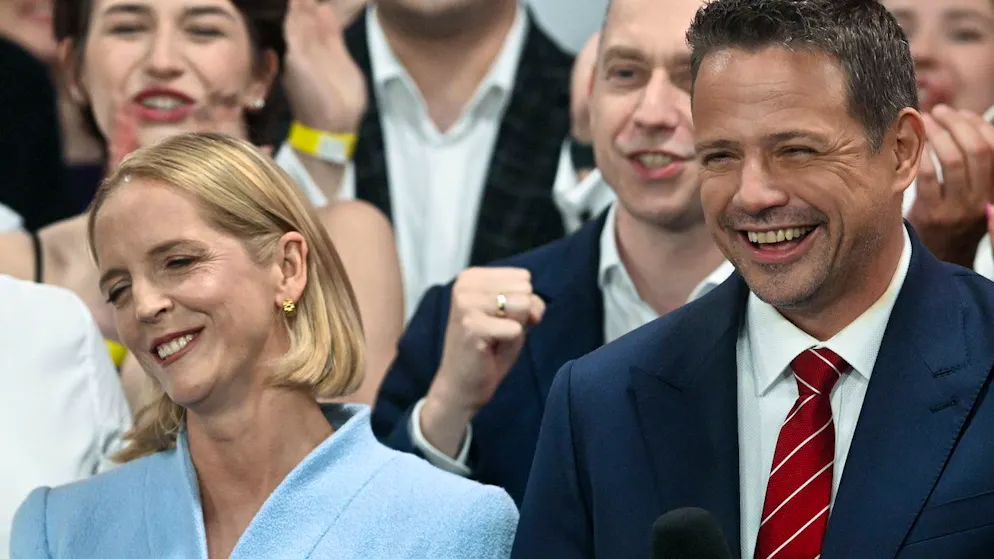 Elezioni presidenziali. Testa a testa in Polonia: il filoeuropeista Trzaskowski in vantaggio di un soffio