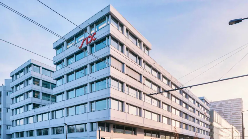 Apre il mese in calo la Borsa svizzera.