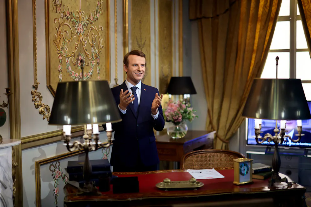  La statue de cire d'Emmanuel Macron a été volée au Musée Grévin à Paris dans la matinée du 2 juin 2025 par plusieurs personnes se présentant comme des militants de Greenpeace, a indiqué une source policière à l'AFP. (Photo d'archives)