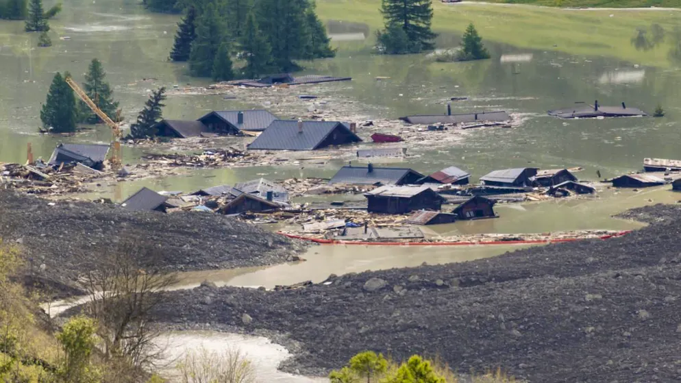 Vallese. A Blatten c'è ora un muro di detriti alto 100 metri