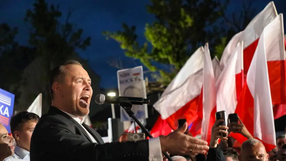 Karol Nawrocki ha vinto il ballottaggio per le presidenziali in Polonia