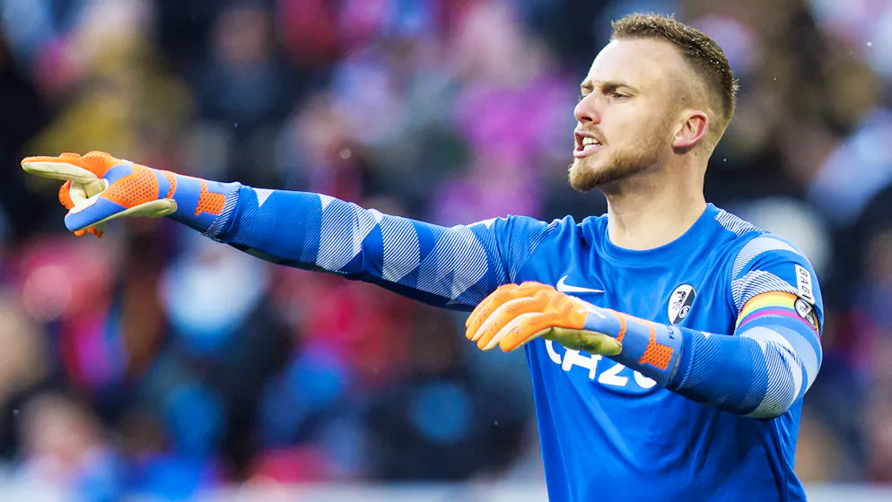 Mark Flekken (31 ans) s'est engagé mardi avec le Bayer Leverkusen jusqu'au 30 juin 2028.