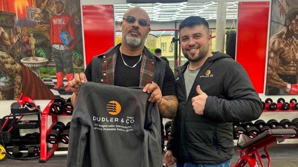 Luca Monaco bei Rapper Massiv. Ex-«Bachelorette»-Kandidat baut sich mit Storen ein Star-Business auf