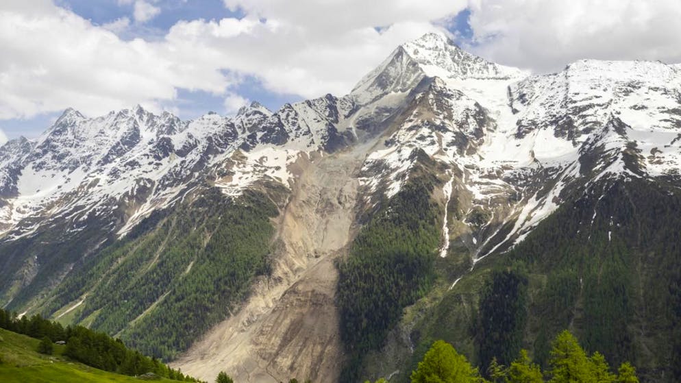Blatten. 300’000 m³ de roche menacent encore le Lötschental