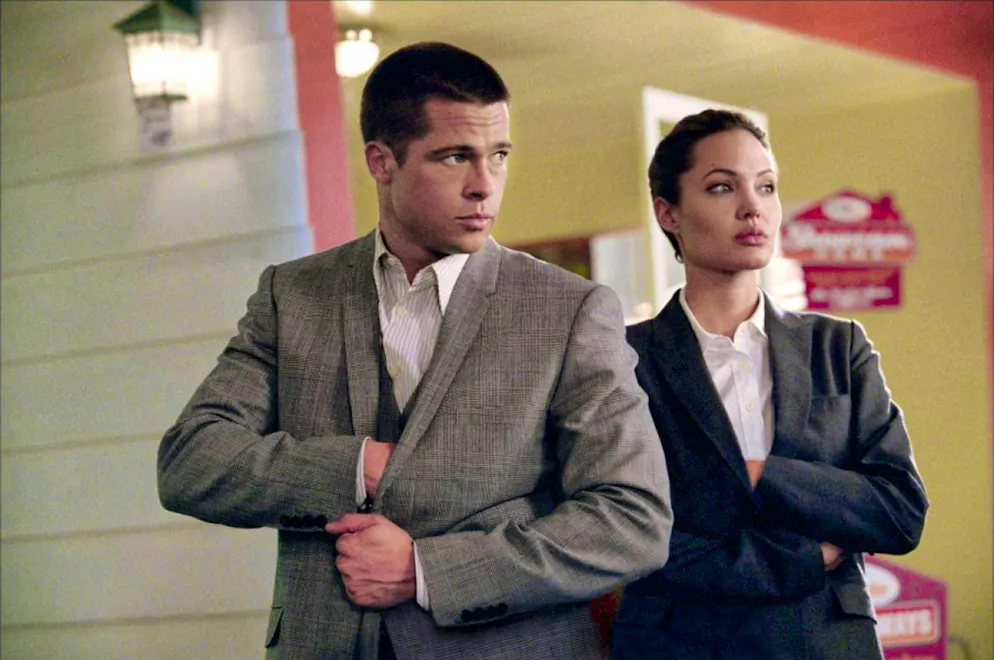 Brad Pitt and Angelina Jolie in "Mr & Mrs Smith".