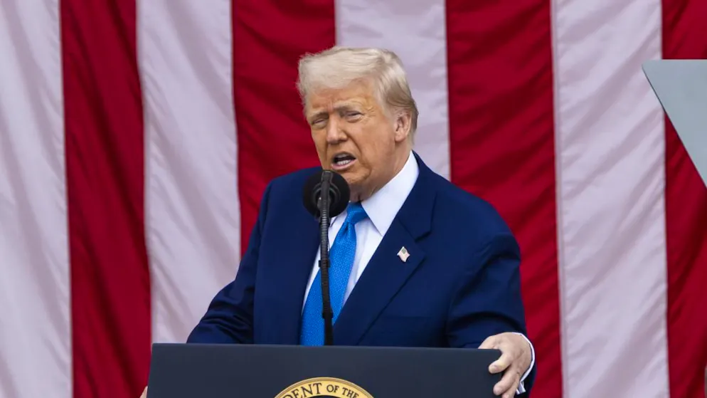 Donald Trump a indiqué sur son réseau Truth Social s'être entretenu pendant une heure et quinze minutes avec Vladimir Poutine (archives).