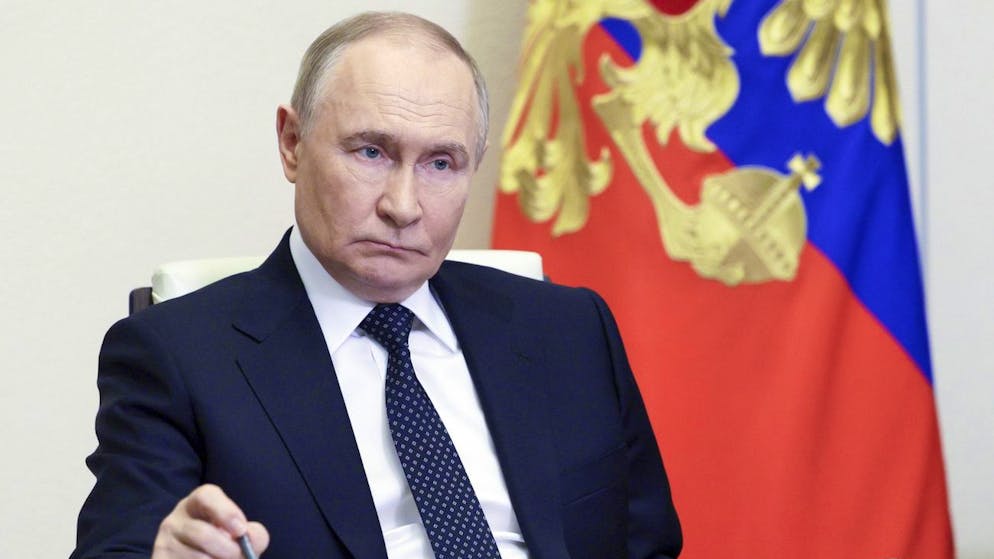 Guerra in Ucraina. Ira di Mosca contro l'UE, accusata di boicottare i tentativi di pace: «Imbecilli e nazisti»